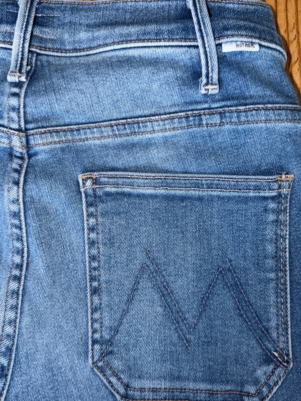 MOTHER The Patch Pocket Insider High Rise Ankle Jeans - Happy Pill -Size 26 - Picture 5 of 8